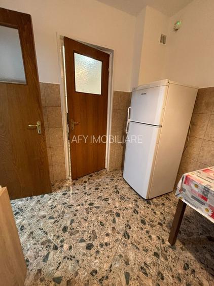 De vânzare:  apartament 2 camere - Drumul Taberei - metrou - parc - 5