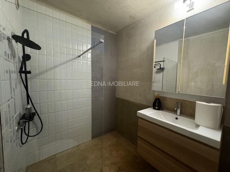 Inchiriere 5 camere, Piata Romana - 7