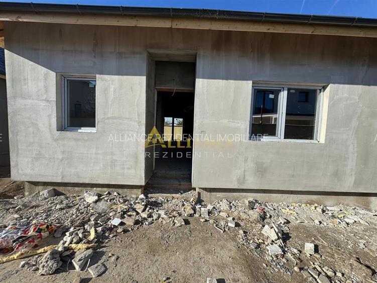 Casa parter 3 camere cu pod, panouri fotovoltaice, 105000 euro + TVA - 4