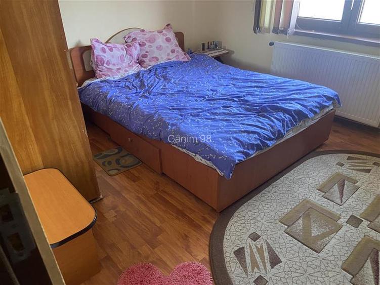 Apartament 3 camere , zona Gara- str Longinescu ,76 mp ,2 balcoane - 6