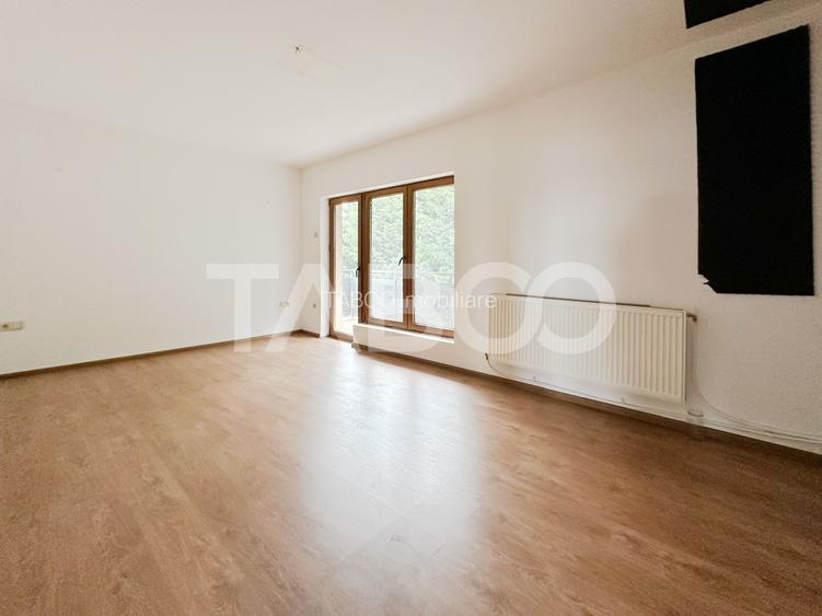 Apartament cu 3 camere si parcare de vanzare cartierul Andrei Muresanu - 7