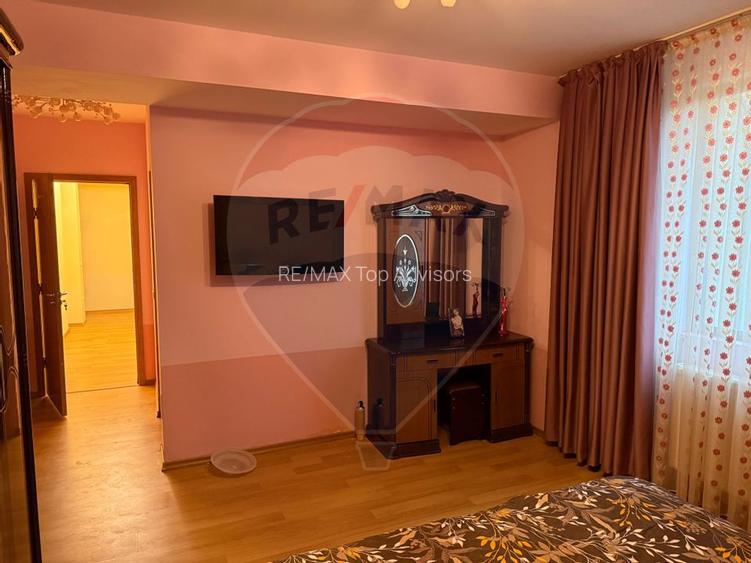VANZARE Apartament cu 3 camere in zona Voluntari - 18