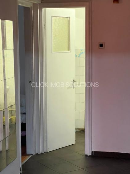 Romancierilor metrou - 8