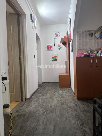 Apartament 3 camere zona Decebal 75mp - 12
