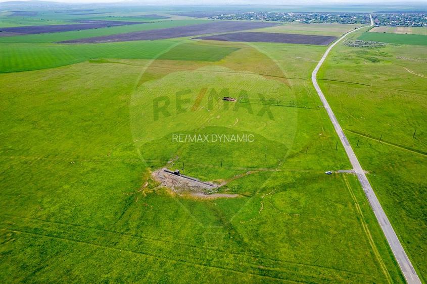 5 hectare teren agricol cu front la șosea, zona Sântana - 11