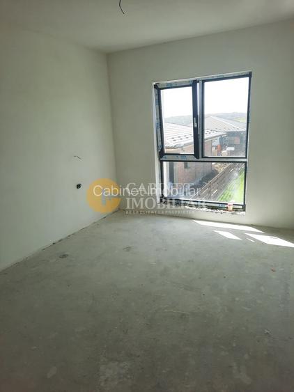 🏡 VILĂ DEOSEBITĂ MIROSLAVA - 8