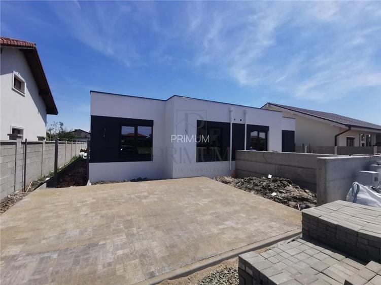 Duplex modern deosebit- zona excelenta la 4 benzi - toate utilitatile - posibili - 3