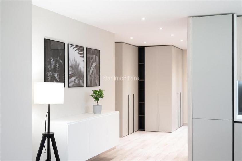 Apartament LUX 3 camere80mpbalconparcareAndrei Muresanu zona Sigma - 12