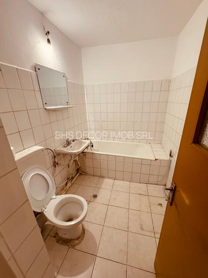 Rahova-Sos. Salaj, Apartament 3 Camere Confort 1, Decomandat. Bloc Reabilitat - 8