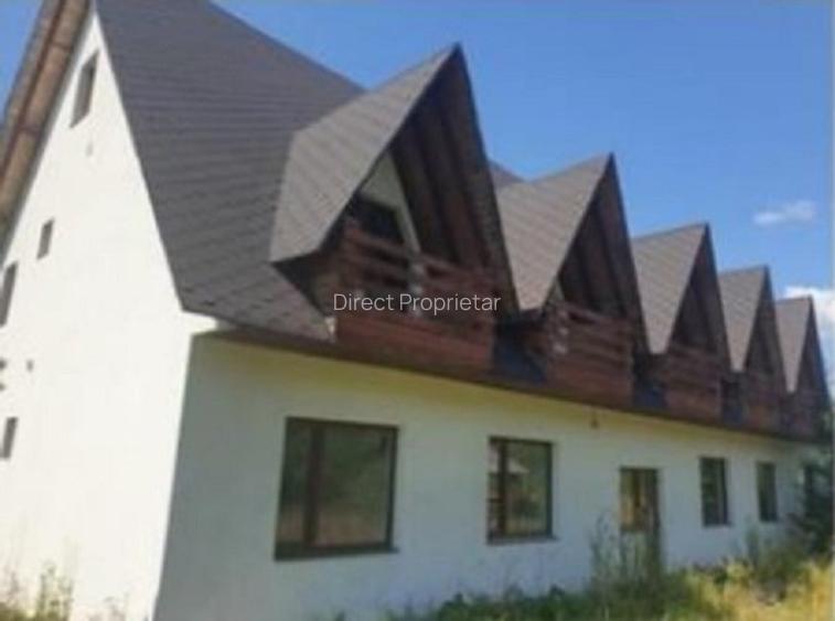 Pensiune 7 camere cu bai proprii, living si bucatarie - 14