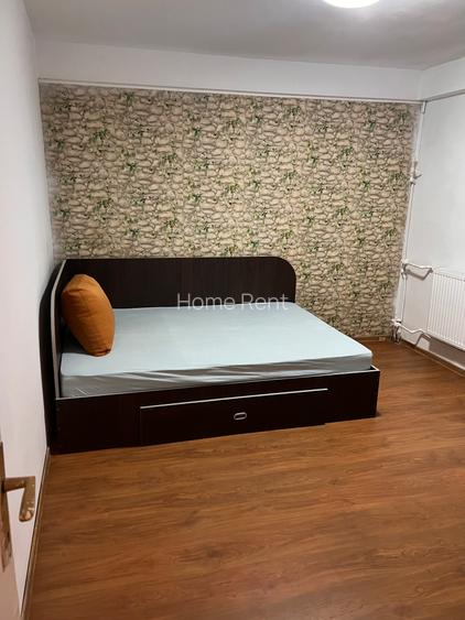 APARTAMENT 3 CAMERE/ PARTIAL MOBILAT/ 10 MINUTE DE METROU - 20