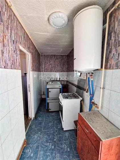 RECO Casa cu 2 camere+living, renovata complet, in Episcopia Bihor - 12