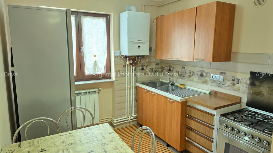 Inchiriez apartament cu 2 camere in Deva, zona ultracentrala (Piata), etaj 2, - 8