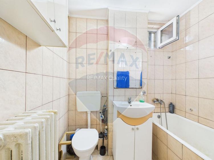 Apartament cu 2 camere de vanzare - Zona Alexandru Obregia - 4