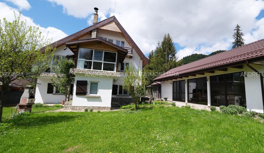 Vanzare 2 vile noi, mari superbe si 1905 mp teren la munte in Cheia Prahova - 24