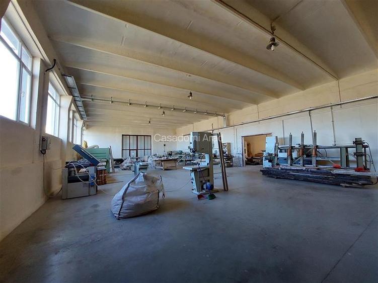 Hala cu birouri in apropiere de autostrada - 6