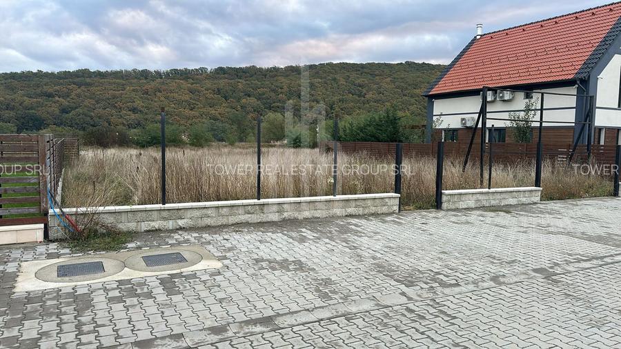 Teren de vânzare în Tălmaciu – zonă liniștită, cu priveliște spre munți - 3