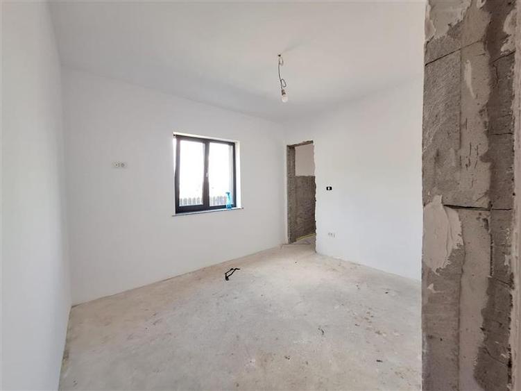 Casa noua din caramida, 110 mp utili – Margineni | Teren 300 mp