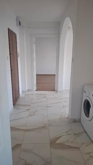 AP DE 2 CAMERE , DECOMANDAT NEMOBILAT