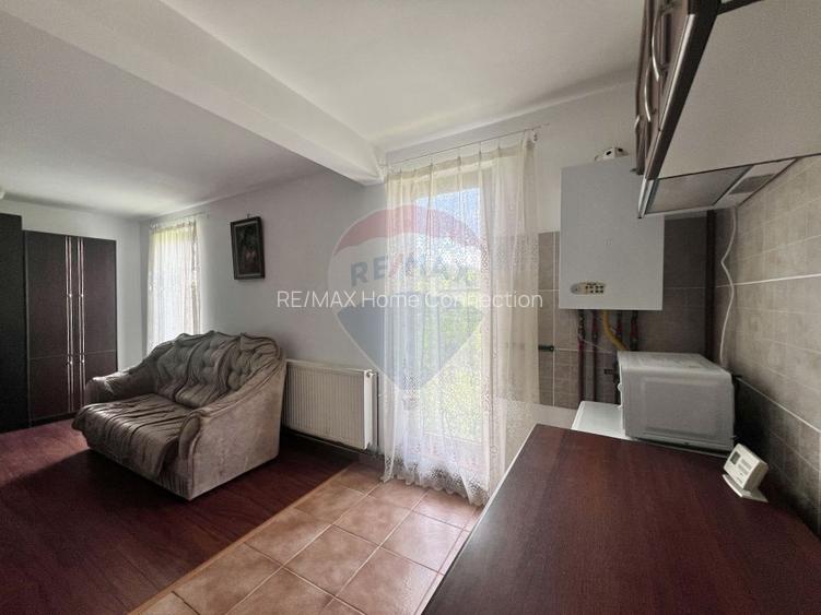 Casă / Vilă cu 3 camere de vânzare - 19