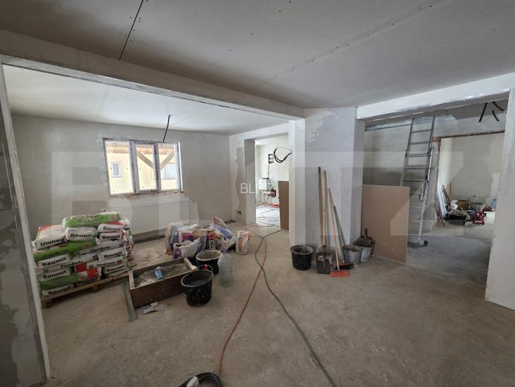 Casa de vacanta in curs de modernizare in Belis, 5 camere, 920mp teren drept - 2