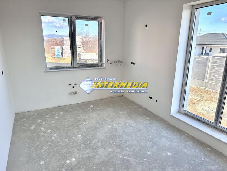 Casa noua in Cetate 4 camere teren 340 mp finisata 90 % - 19
