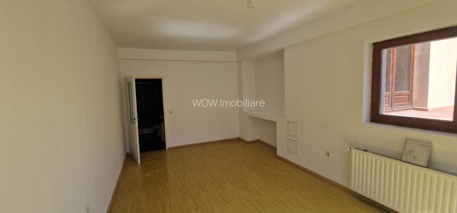 Casa cu 6 camere 5 bai si 960 mp teren de vanzare in zona centrala Sibiu - 13