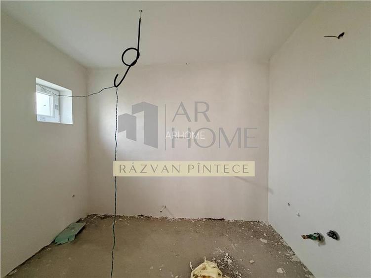 Pensiune 6 camere, teren 12713 mp, Dealul Mare, Urlati, Prahova - 7