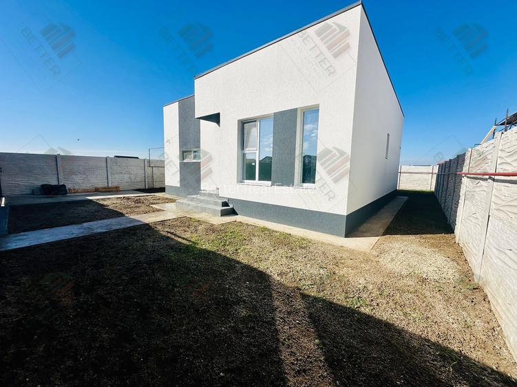 Casa Individuala  Parter - 3 Camere - 2 Bai - 2