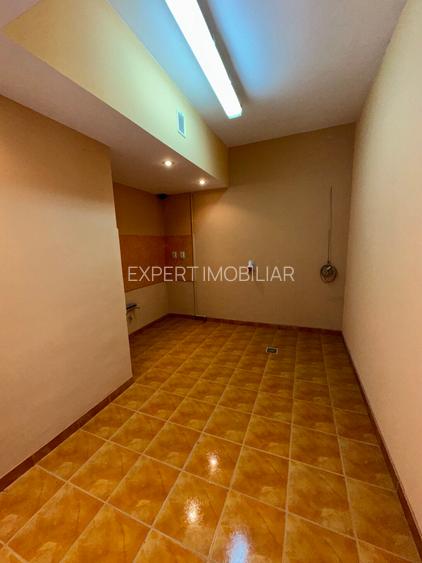 Lacul Tei spatiu comercial 544 mp utili la parter de bloc 970 euro/mp - 2