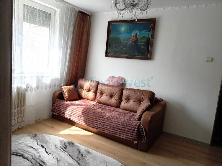 Apartament de vanzare in Oradea cu 2 camere, zona Rogerius - 4