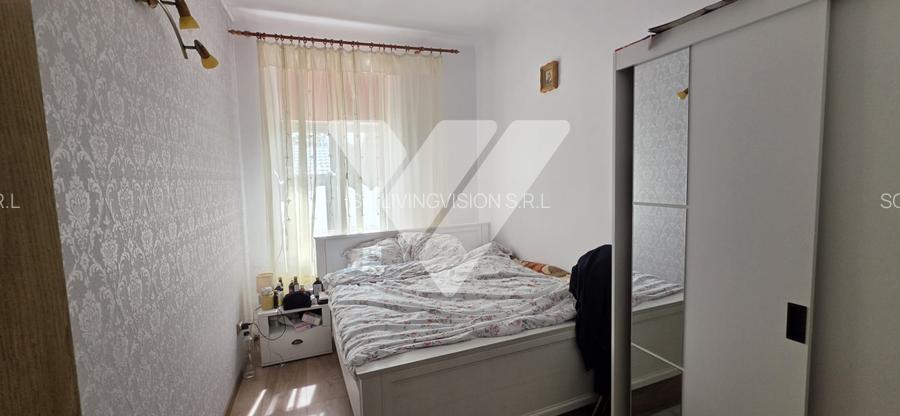 Apartament la casa 3 camere mobilata de vanzare in Cisnadie Sibiu - 4