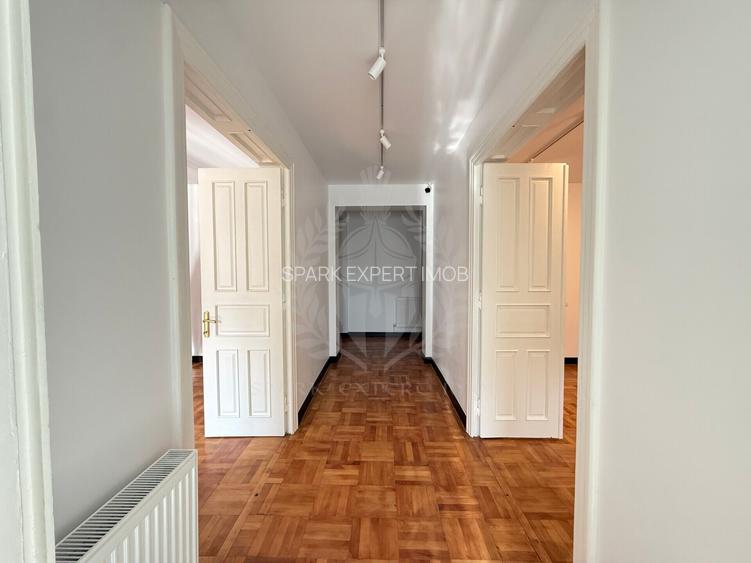 Spațiu comercial Birouri/ Notariat, Zona Centrala, Gh. Doja- Afi, Ploiești - 12