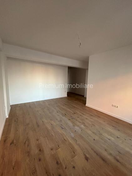 2 camere, Nou, decomandat, finisat, Rond Cristalului - 6