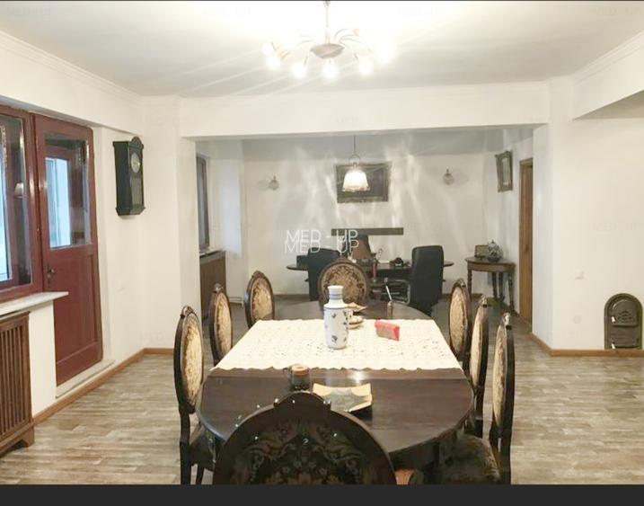 Stefan cel Mare- 5 camere mobilat si utilat,  imobil  1997, 3 locuri parcare - 2