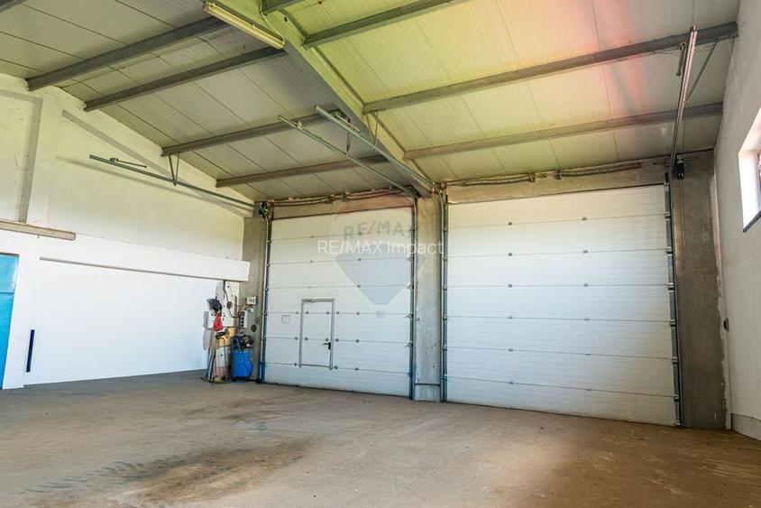 De vanzare proprietate speciala versatila | Casa + hala, teren 580mp - 13