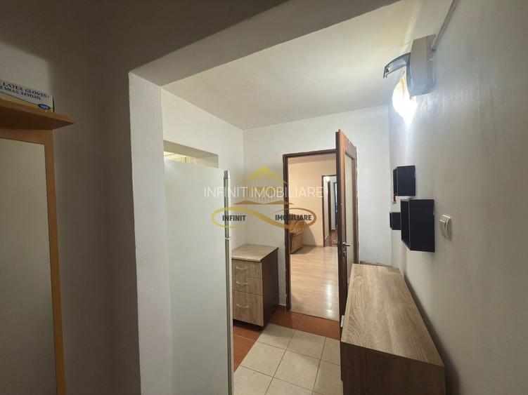 Apartament 3 camere de vanzare in Bacau - 2