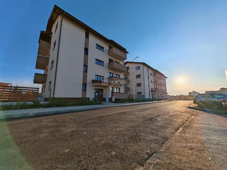 Inchiriem Garsoniera, Moderna, Decomandata, Sanpetru - 14