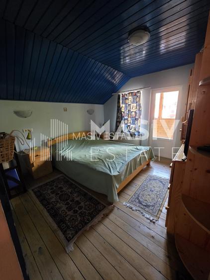 🏡 Casă din lemn masiv cu 7 camere, saună și teren generos – Azuga - 10