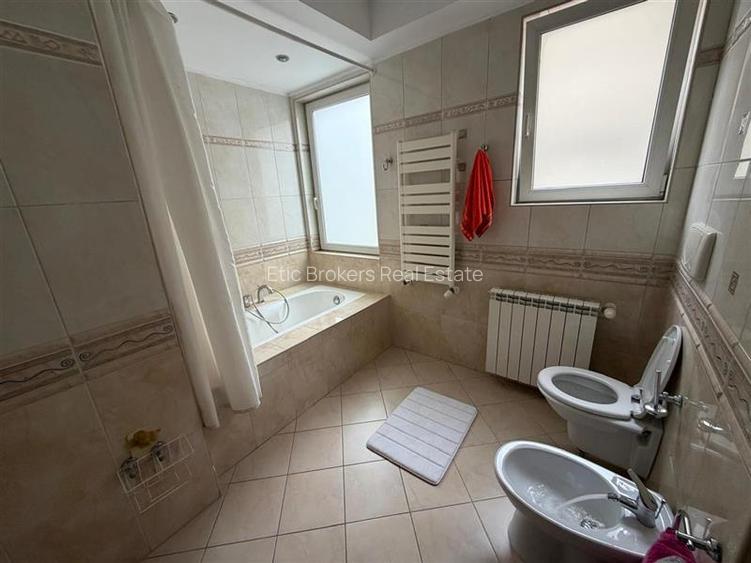 Vanzare apartament 3 camere, Primaverii, loc de parcare subteran - 11