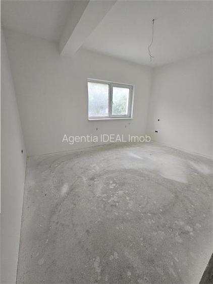 Apartament 4 Camere  + Demisol Cartier REZIDENTIAL - 4