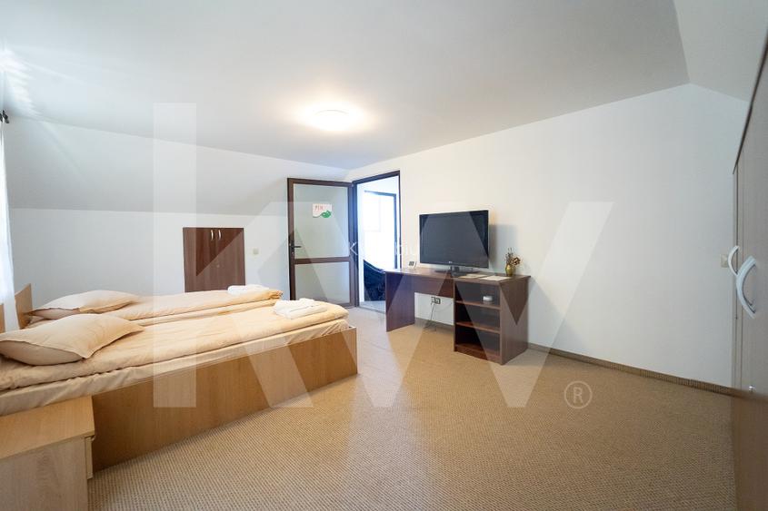 Vila exclusivista cu piscina si panorama de vis Cisnadioara - 26