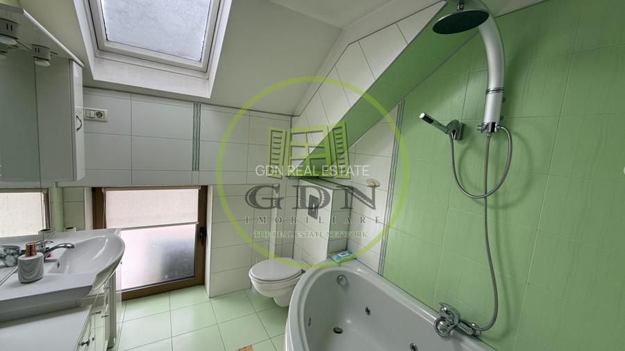 Spațiu comercial / birouri de 120 mp – mansardă, utilități separate, TVA 0% - 14