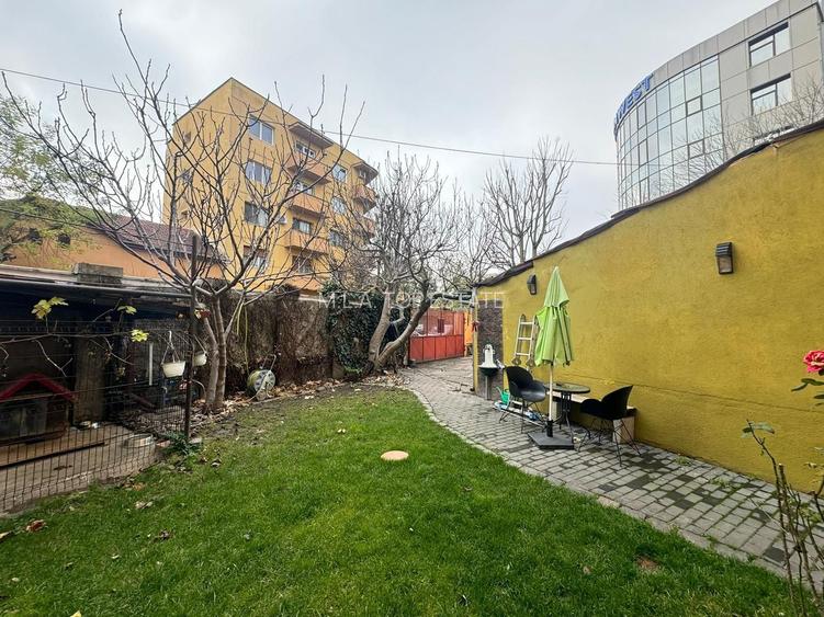 Casa 4 camere de închiriat zona centrala - 16