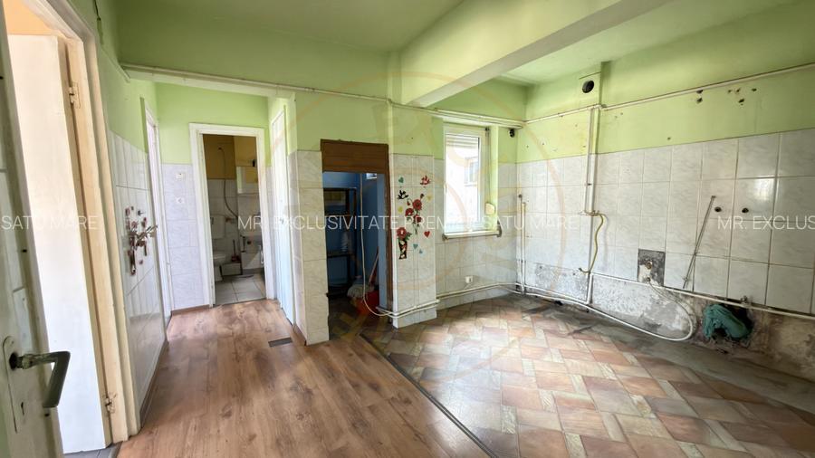 Apartament 4 camere Etaj IV, MV1, Zona Ludy - Str. Regele Ferdinand I - Carei - 3