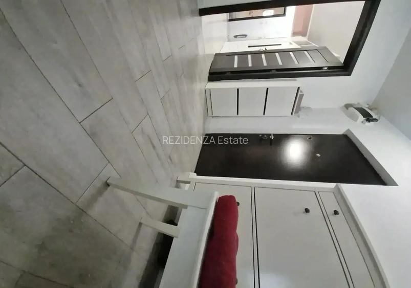 APARTAMENT INEDIT | PIAAT GORJULUI - 11