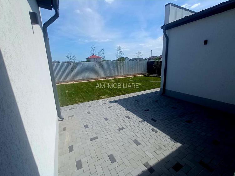 CASE INDIVIDUALE FORTULUI, TOATE UTILITATILE, PARCARE, COMISION 0% - 5