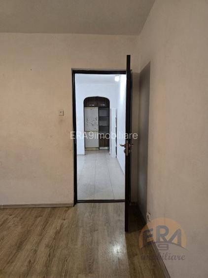 Apartament 3 camere | Etaj 2 | Zona Velenta - str. Razboieni - 5