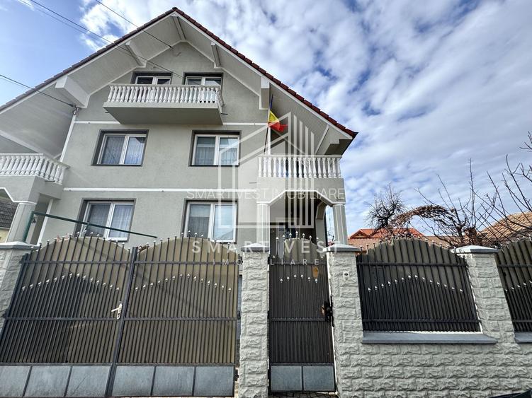 Casa spatioasa de vanzare | 275 mp (cu beci) | Zona Unio - 54