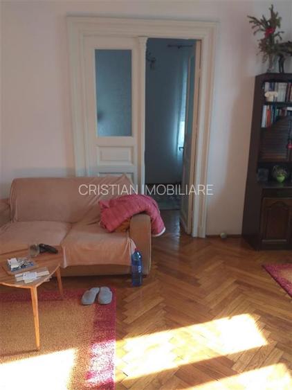 Casa Boiereasca D+P+M pozitie excelenta pe colt zona Centru Istoric - 3